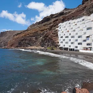 wonderful-beach-apartment-in-paradise.tenerifehoteles.net/